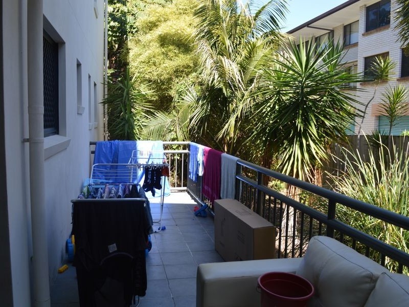 3/46-48 Lenneberg Street, Southport QLD 4215