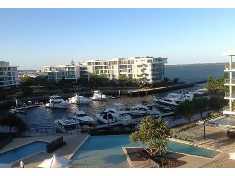 3505/323 Bayview Street, Runaway Bay QLD 4216