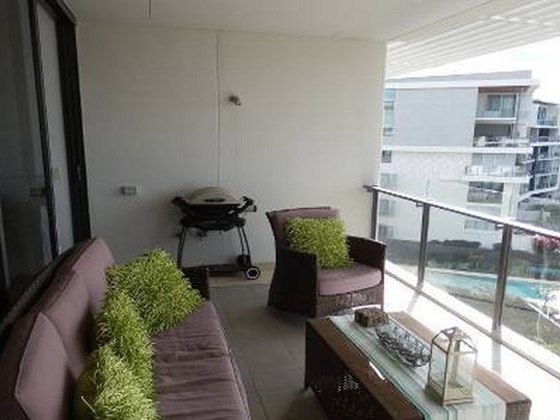 3505/323 Bayview Street, Runaway Bay QLD 4216