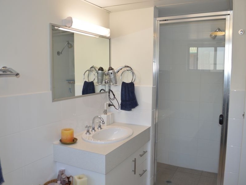6/19 Huth Street, Labrador QLD 4215