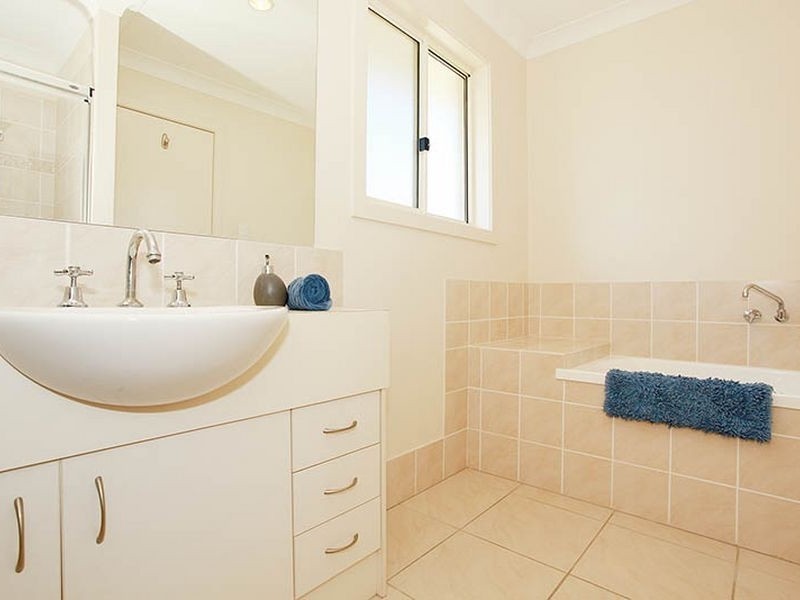 4 Mela Street, Coomera QLD 4209