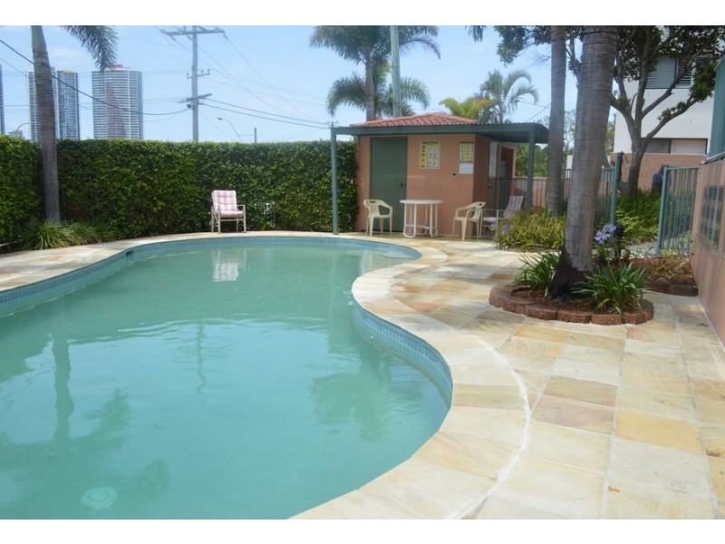 27/88 High Street, Southport QLD 4215