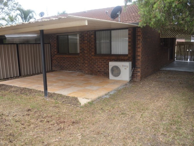 2/38 Morinda Way, Labrador QLD 4215