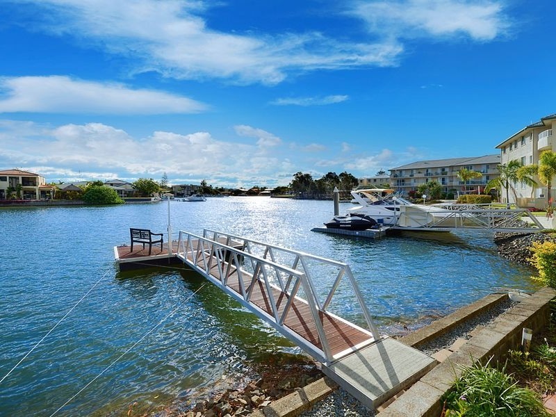 7/18 Back Street, Biggera Waters QLD 4216