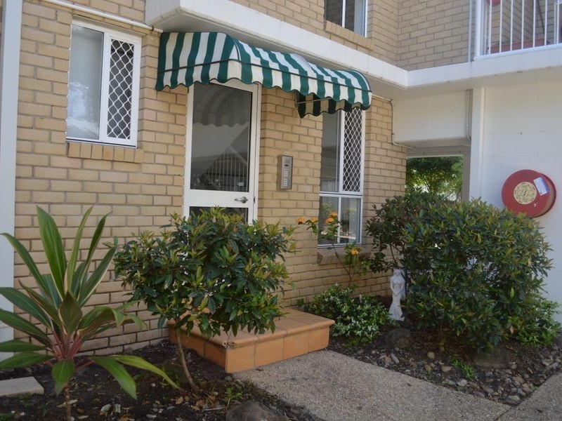 4/16 Whitby Street, Southport QLD 4215