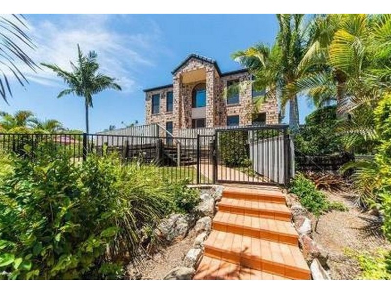 4 West Mountain Court, Parkwood QLD 4214