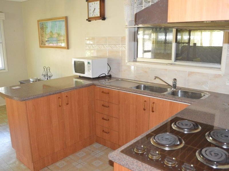 13 Melinda Street, Southport QLD 4215