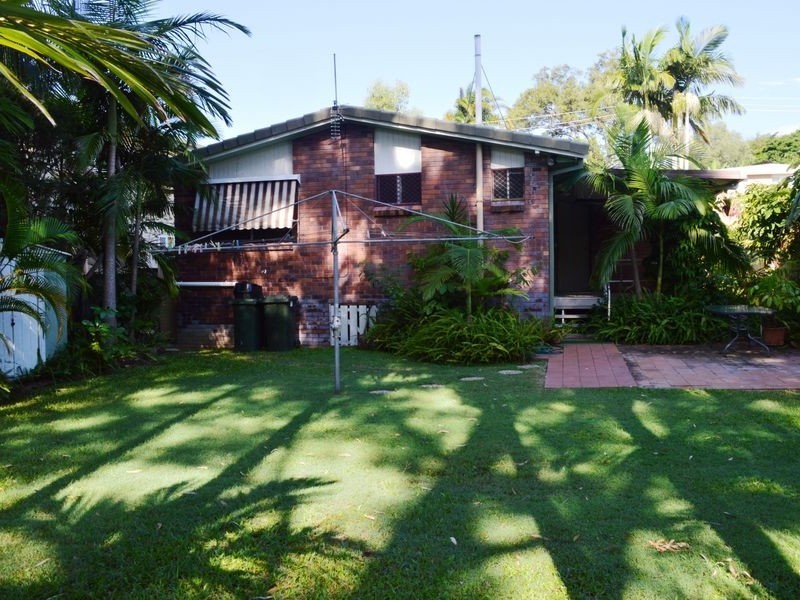 13 Melinda Street, Southport QLD 4215