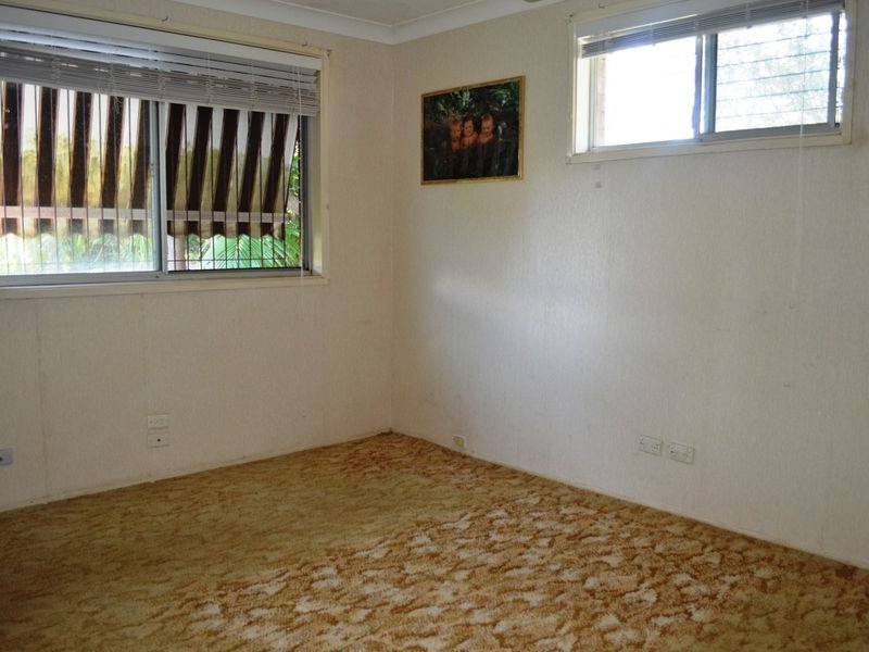 13 Melinda Street, Southport QLD 4215