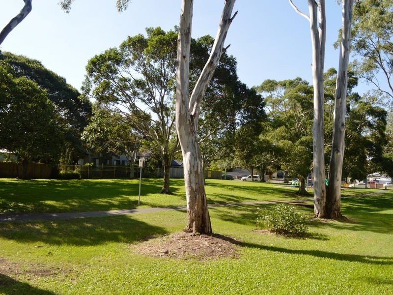 13 Melinda Street, Southport QLD 4215