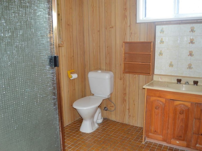 13 Melinda Street, Southport QLD 4215