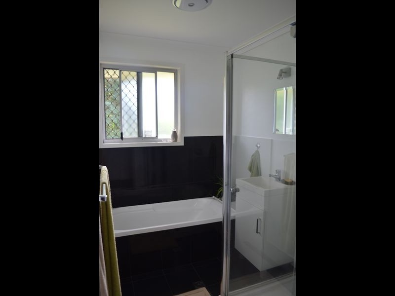 3 Kenyon Rd, Southport QLD 4215