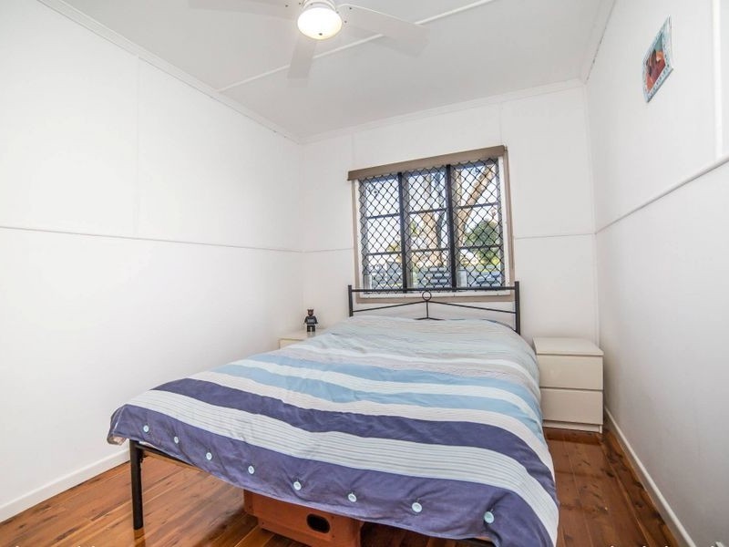 63 Central Street, Labrador QLD 4215