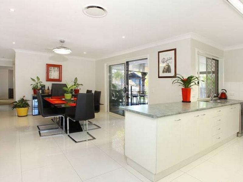 39 Driftwood Place, Parkwood QLD 4214