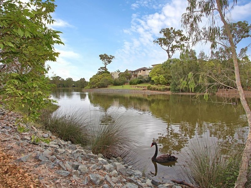 3/84 Cumberland Drive, Varsity Lakes QLD 4227