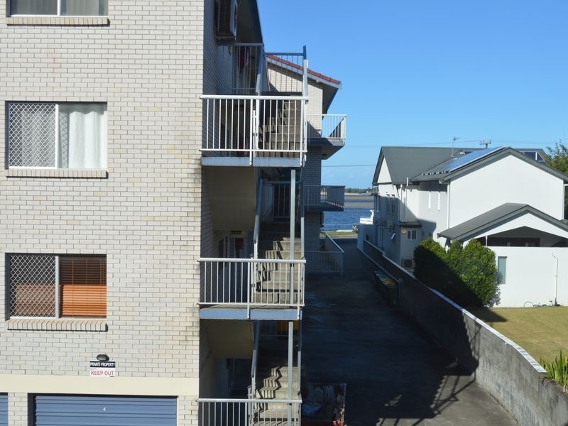 10/115 Frank Street, Labrador QLD 4215