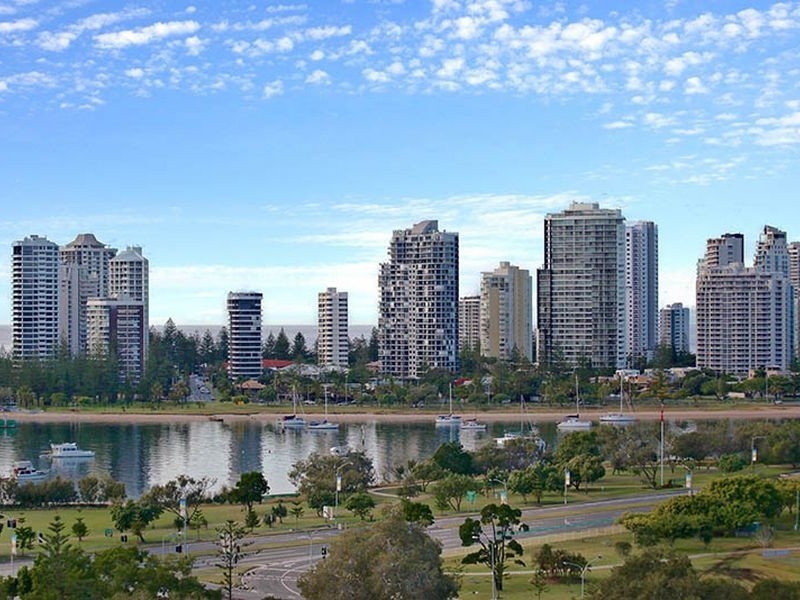 13c/10 Marine Parade, Southport QLD 4215