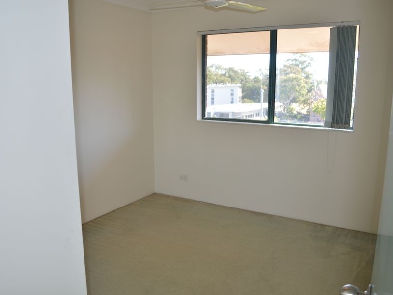 18/45 Pohlman Street, Southport QLD 4215