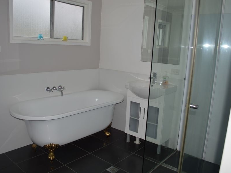 34 Bellevue Parade, Labrador QLD 4215