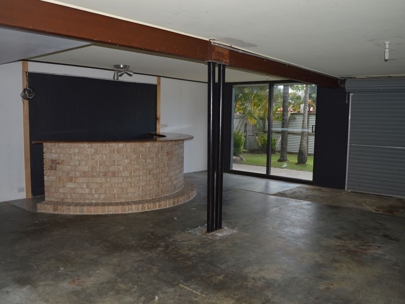 34 Bellevue Parade, Labrador QLD 4215