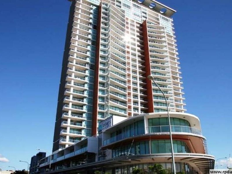 2408/1 Como Crescent, Southport QLD 4215