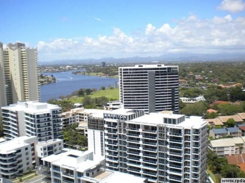 2408/1 Como Crescent, Southport QLD 4215