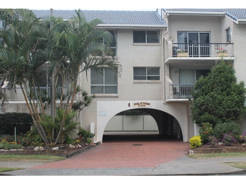 11/4 Fern Street, Surfers Paradise QLD 4217