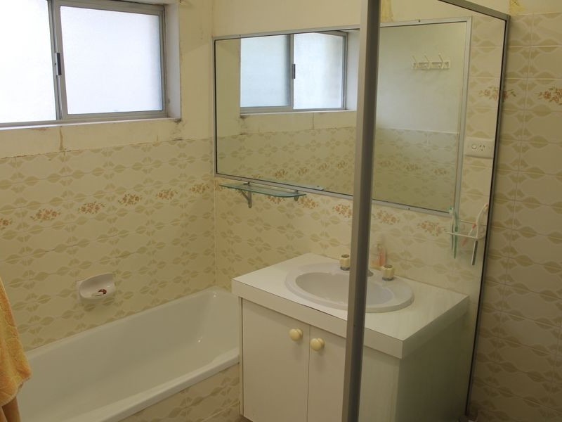 11/4 Fern Street, Surfers Paradise QLD 4217