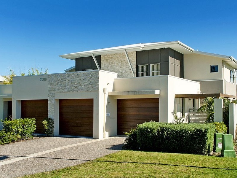 2/7006 Vista Drive, Benowa QLD 4217