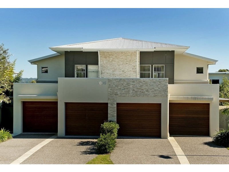 2/7006 Vista Drive, Benowa QLD 4217