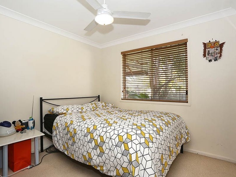 21 Maidstone Place, Parkwood QLD 4214