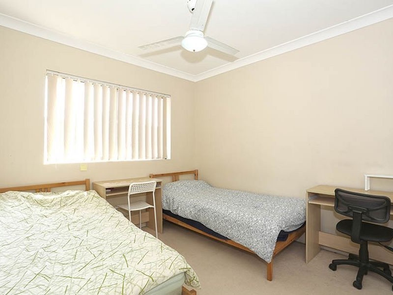 11/17 Lather Street, Southport QLD 4215