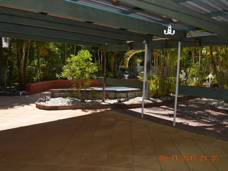 17 Brighton Parade, Southport QLD 4215