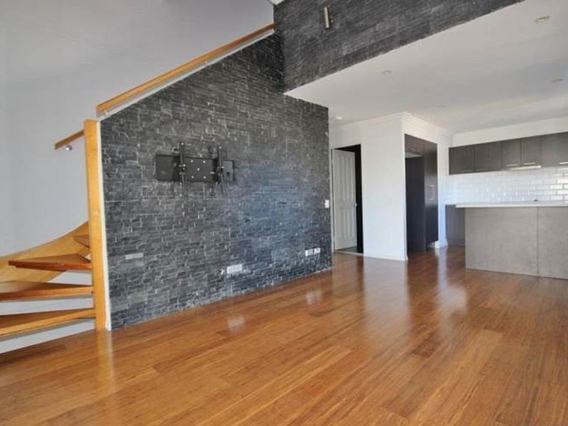 8/3-5 Bradford Street, Labrador QLD 4215