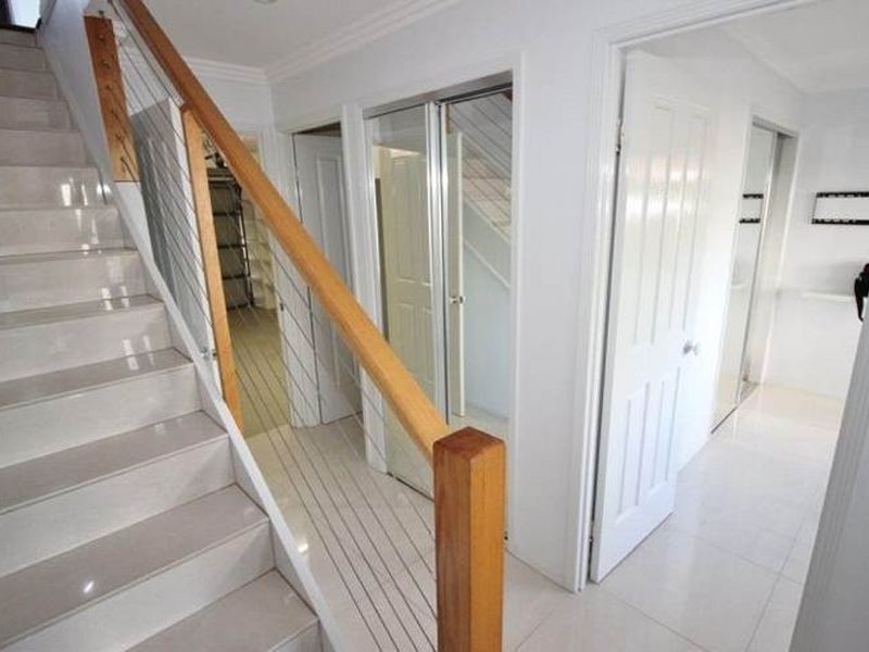 8/3-5 Bradford Street, Labrador QLD 4215