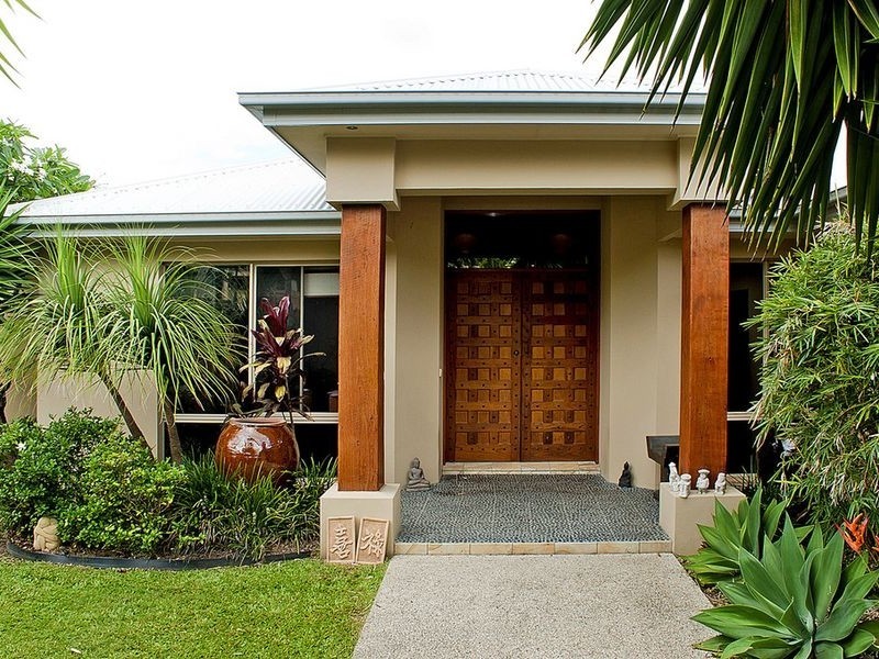 9 Mercure Place, Highland Park QLD 4211
