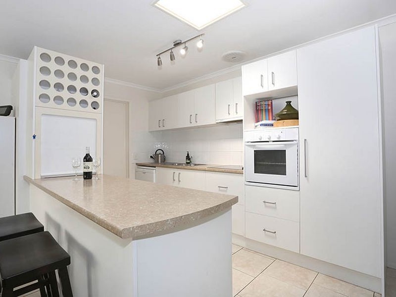 1/43 Morinda Way, Labrador QLD 4215
