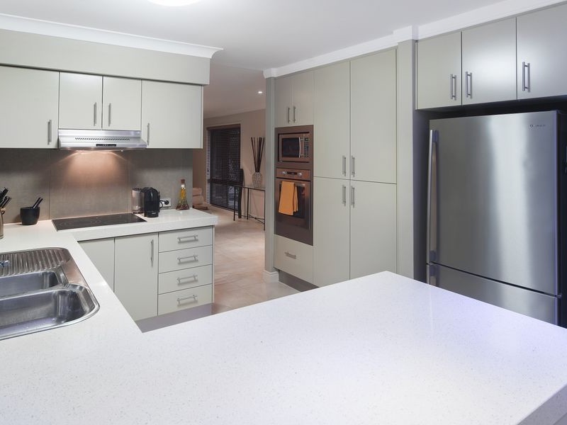 137 Alison Road, Carrara QLD 4211