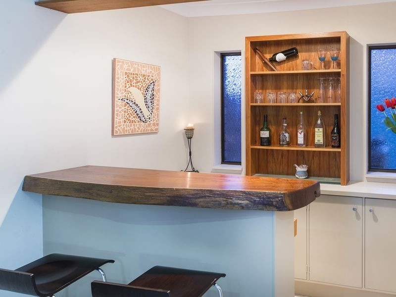 137 Alison Road, Carrara QLD 4211