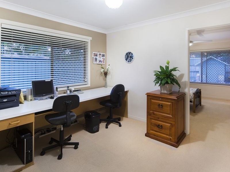 137 Alison Road, Carrara QLD 4211