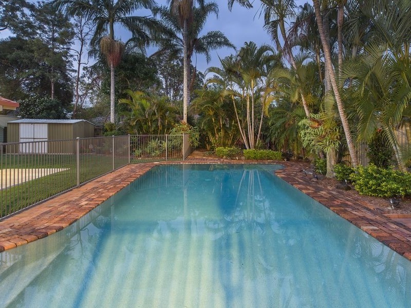 137 Alison Road, Carrara QLD 4211