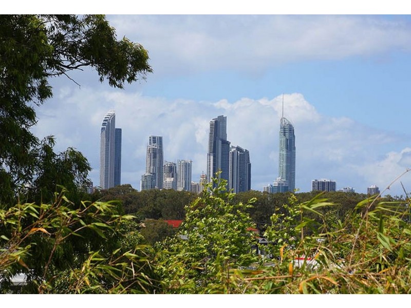 24 Joan Street, Southport QLD 4215