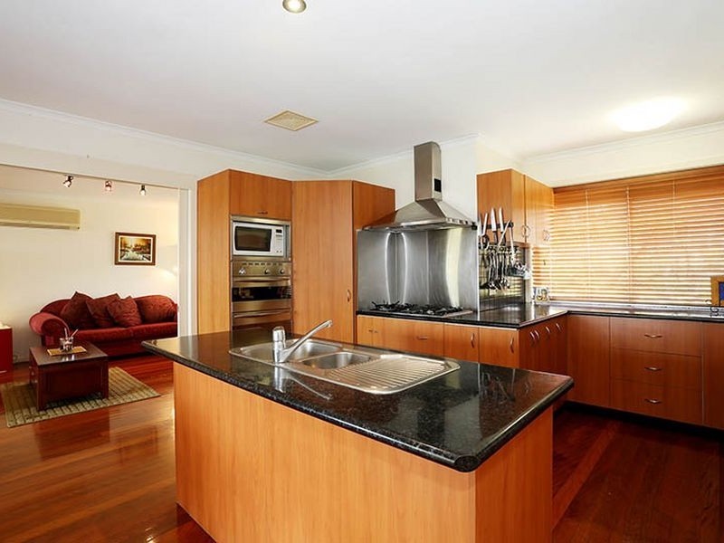 24 Joan Street, Southport QLD 4215