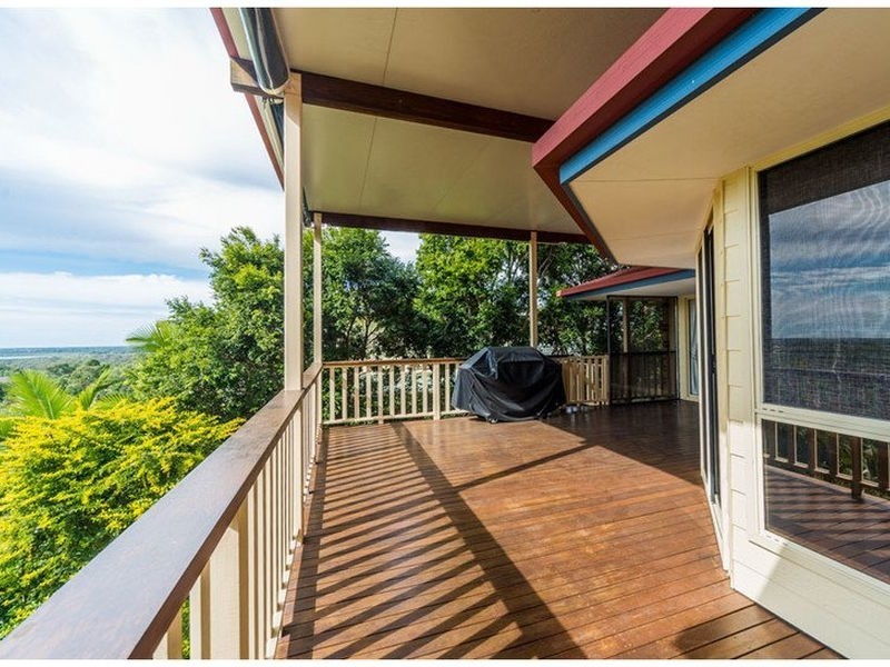 7 Highvale Drive, Helensvale QLD 4212
