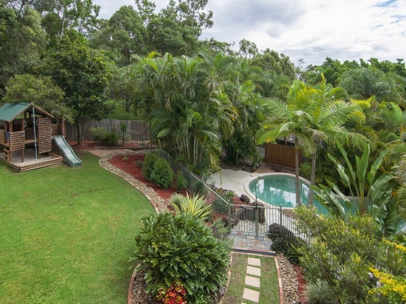 7 Highvale Drive, Helensvale QLD 4212