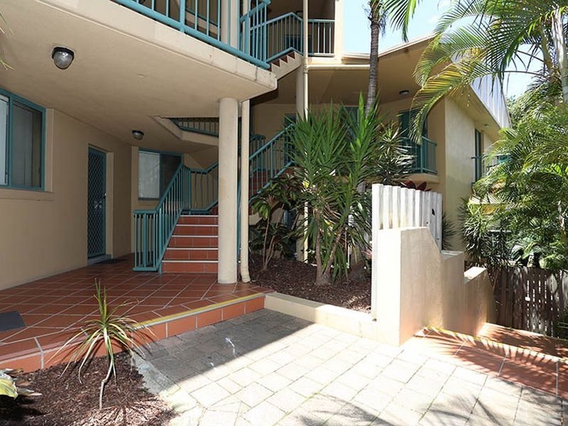 9/124 Queen Street, Southport QLD 4215