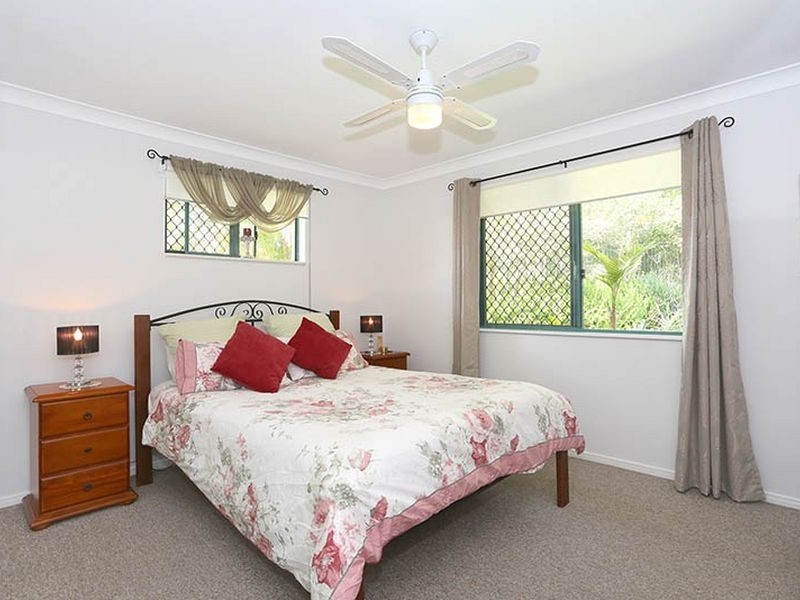 13/6 Buddy Holly Close, Parkwood QLD 4214