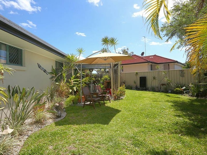 13/6 Buddy Holly Close, Parkwood QLD 4214