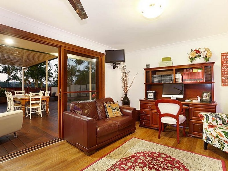3 Stretton Drive, Helensvale QLD 4212