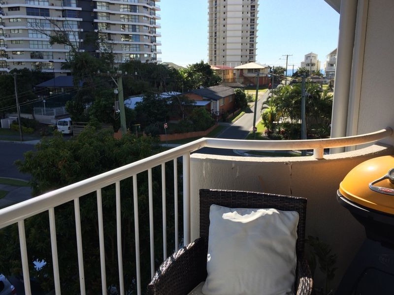 46/11 Breaker Street, Main Beach QLD 4217